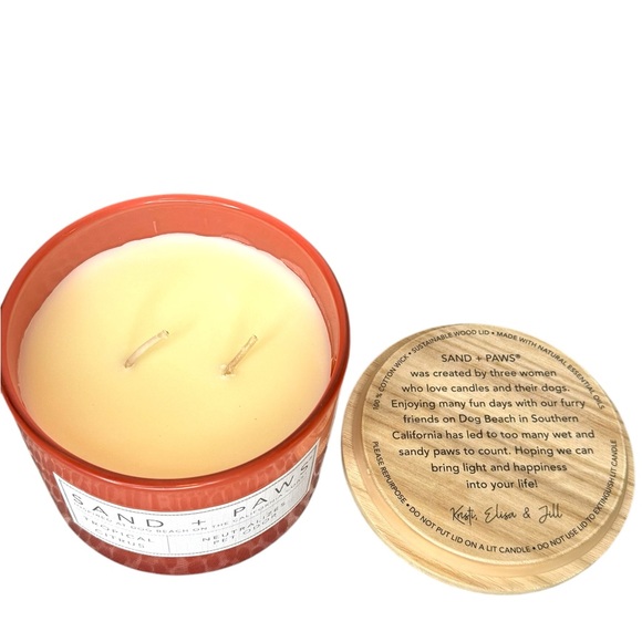 Sand + Paws Tropical Citrus Candle with Meow Cat Lid, 12 Oz - Picture 3 of 4